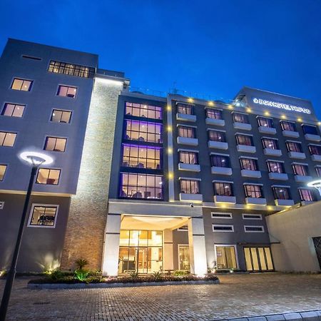 Bon Hotel Tripod Owerri Esterno foto