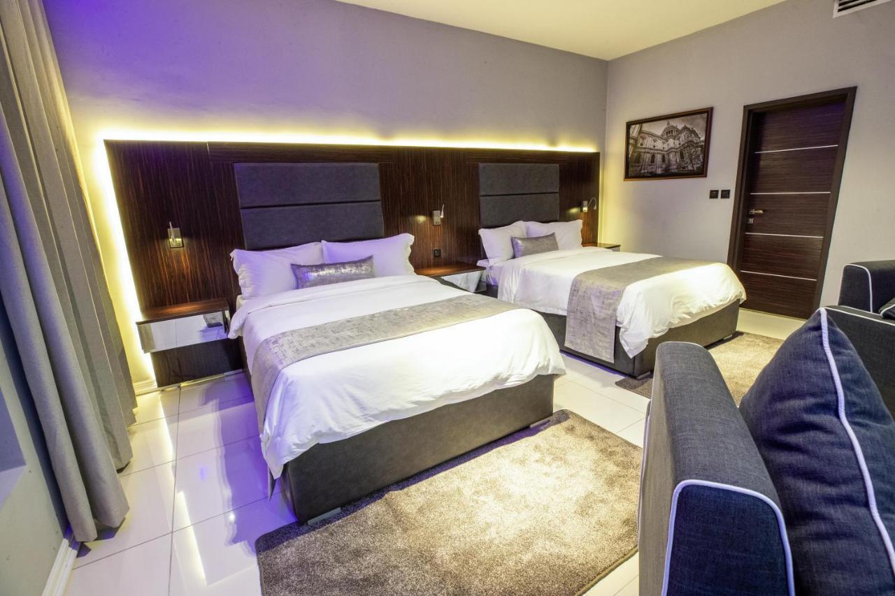 Bon Hotel Tripod Owerri Esterno foto