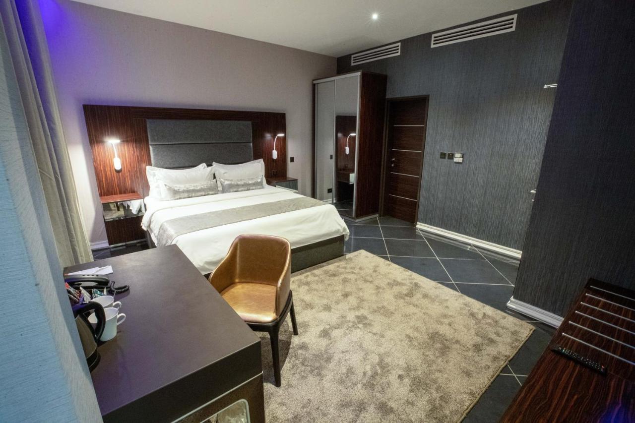 Bon Hotel Tripod Owerri Esterno foto