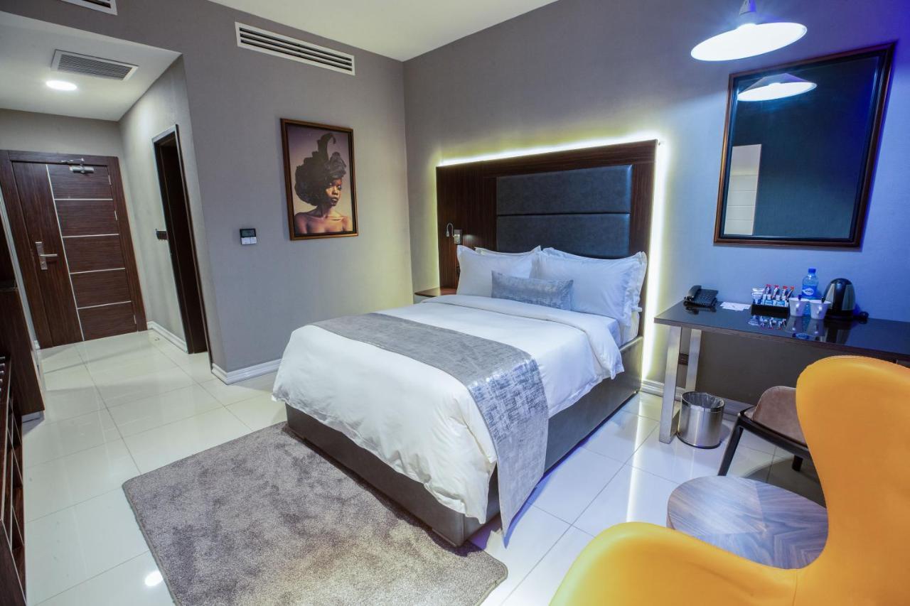 Bon Hotel Tripod Owerri Esterno foto